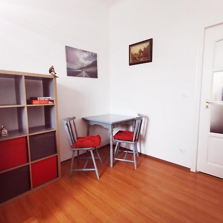 Jokai Sopron Apartment Buitenkant foto