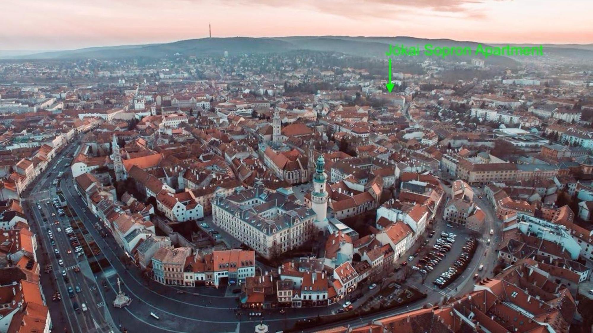 Jokai Sopron Apartment Buitenkant foto